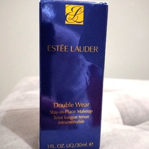Estee Lauder Double Wear Foundation 3C2 Pebble